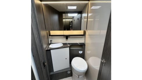 5p McLouis 873 integral pure luxury and adventure on wheels!