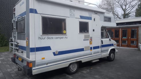 blue bird – Fiat 280 / Knaus van 1990