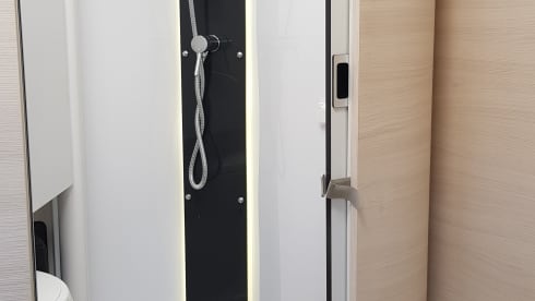 Profil der Challenger 240 Open Edition 2022 von Jean-Pierre und Chantal