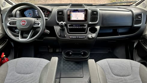 Adria Compact DL automatic 3p from 2024