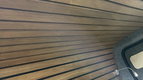 Annabel – Fabulous Off Grid Camper with Unique Design