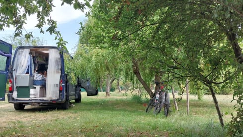 Bolt – Rent our self-build bus for 2 (or 3) people