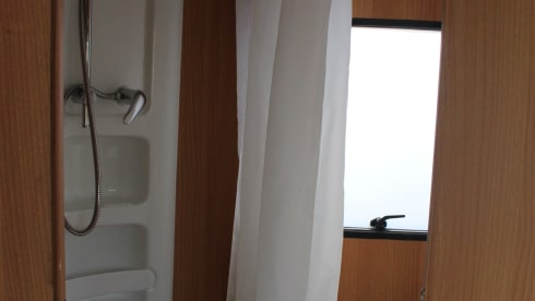 McLouis Lagan Alcove camper from 2008