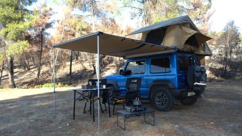 Jimny BLUE - Greece – Crea ricordi: esplora la tua avventura con Camper Jimny