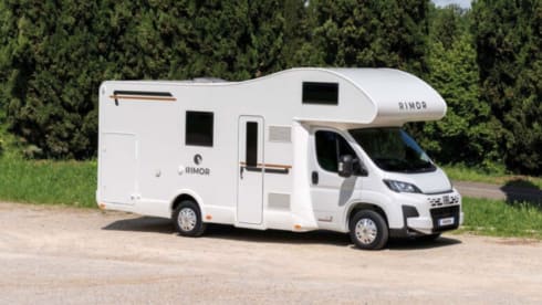 6 berth Rimor Sarus 5