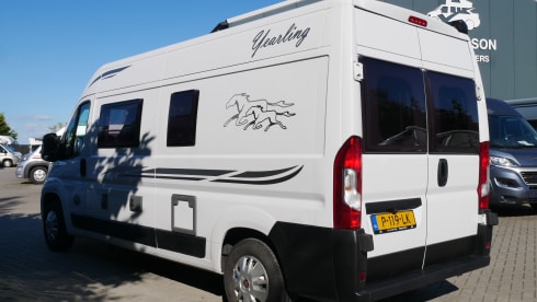 Mclouis 4 Menfys S-Line , 2 Sleeps / 4 Seats.