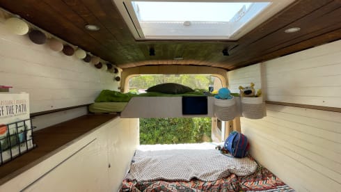 Paule – Get into your VanLife experience with our Paule!