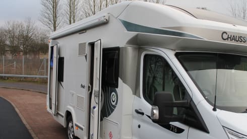 Forth – Spacious Family Motorhome