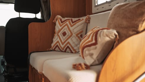 Salty Silence on wheels 🚐🏞️🌄 (max 6 pers.) 👨‍👩‍👧‍👦