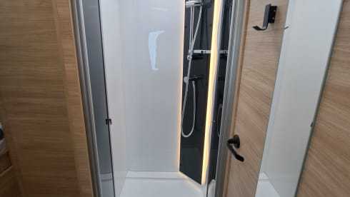 6p Chausson semi-integrated uit 2024