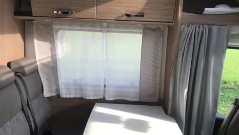 Brand new camper Carado model 2022 (Hymer factory) Type T337 for rent 