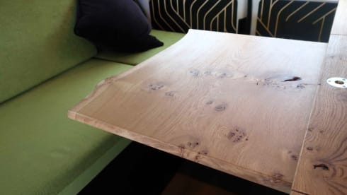 Sully – 2/3 Berth Boutique Off Grid Adventure Van near the Peak District.