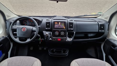 Relaxte vakantie  – 4p Carado semi-integrated uit 2021