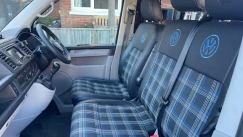 Family Camper! – 4 berth Volkswagen campervan from 2018