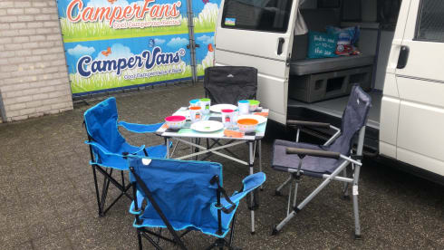 Road trip - VW T4 California with fixed sleeping roof