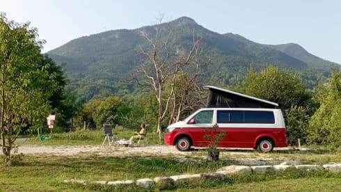 Goofy – 2p Volkswagen bus from 2020