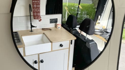 Erl – 4 berth Mercedes-Benz bus from 2013