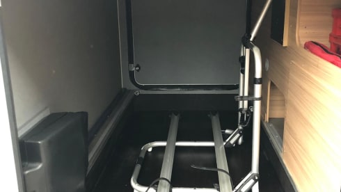 Fully furnished 4p Dethleffs semi-integrated from 2021