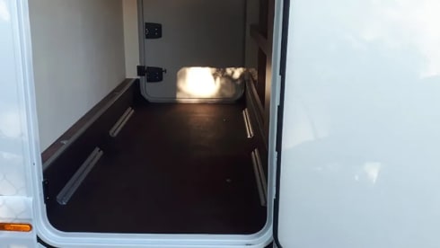 C18 – Knaus integrato a 4 posti dal 2018