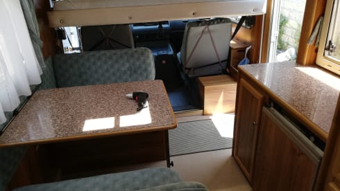 Ermi – Compact, comfortable, small motorhome