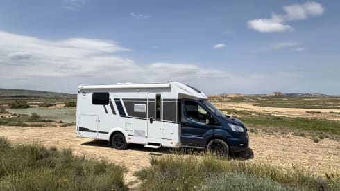 Charly – 4p Carado semi-integrated from 2026