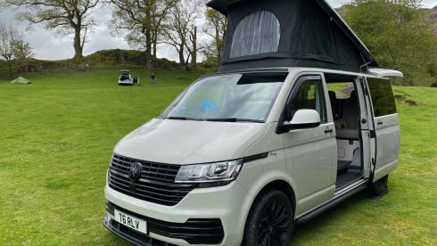 Penny – Luxury High Specification Family VW T6.1 4 Berth Campervan