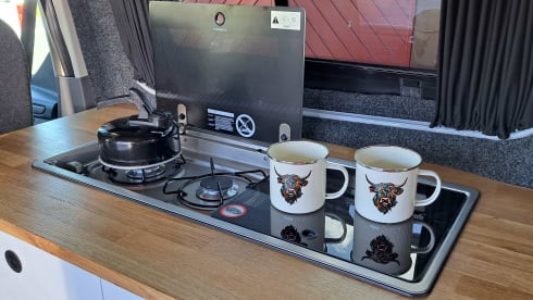 "Moira" - Your 2 Berth Dreamy Yellow Camper!  *INSURANCE INCLUDED* 