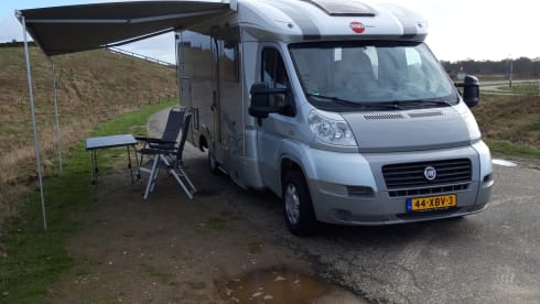 SPACIOUS LUXURY EQUIPPED CAMPER 2008