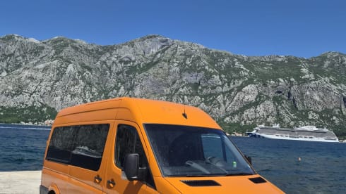 2persoons-mercedes sprinter euro6