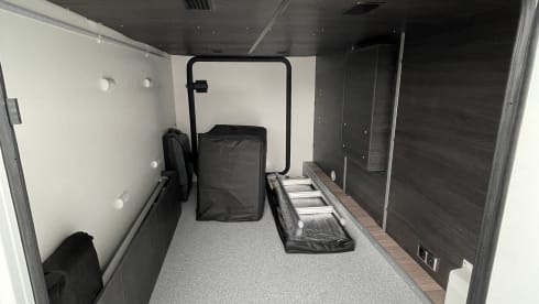 5. Amigo – Luxury Motorhome Benimar Mileo 268 Northautokap for rent!