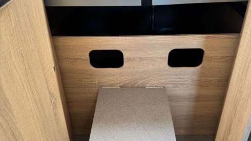 Clever runner  600 – 2p Citroën campervan from 2021