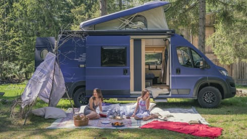 LE VAN ØBERWILD Annecy - family adventures