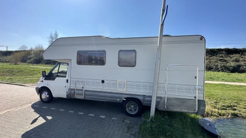 Ford Rimor – Ford Rimor 6 persoons leuke camper te huur