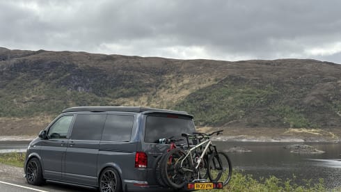 Roma – Luxury Automatic VW Campervan 4 Berth (can deliver to Inverness)