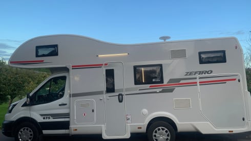 MW – 6 Berth Roller Team 675