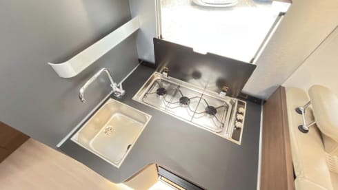 2022 Adria Matrix Supreme 670 SC 2.3