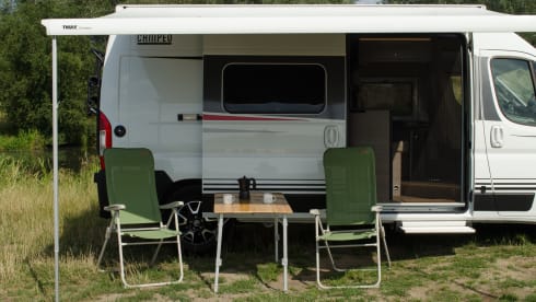 Dan the campervan – Bürstner Campeo 600 - off grid