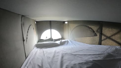 Roger – 4p Volkswagen campervan uit 2008