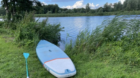 Sinne – Volkswagen T4 with pop-up roof and including SUP boards