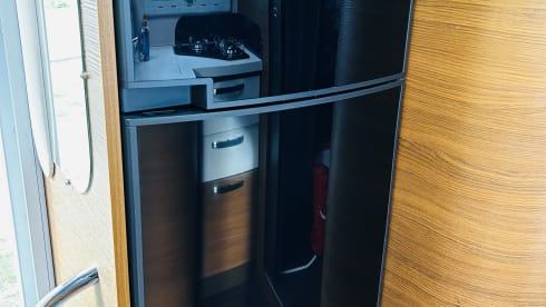 Ariël – Haus auf Rädern! Fiat Alcove mit 4 Sitzen aus dem Jahr 2013