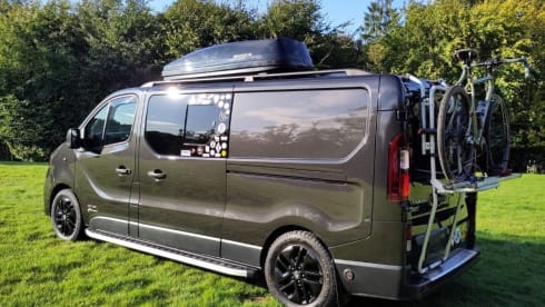 Mooi – 2 berth Renault campervan from 2018