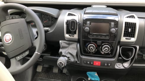 NIO – Nieuwe VAN/Camper, genieten met twee in de natuur!