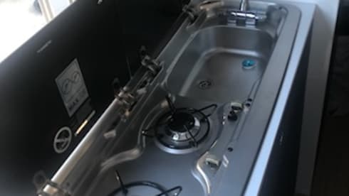 Van Bénimar Bénivan 144 pop-up roof