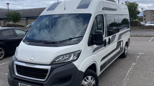Tomo – 2 berth Peugeot campervan from 2017