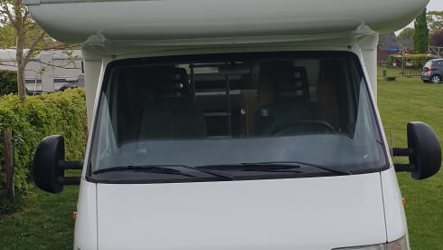 Henkie – 5p Benimar alcove from 2000