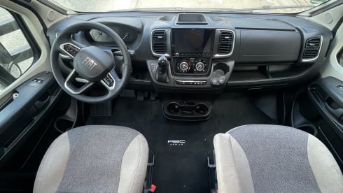 T338 Luxe Carado – 2025 (NEW)AUTOMATIC PREMIUM