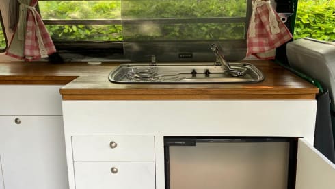 3-seater Volkswagen campervan from 1973