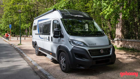 Recent Pössl 160 HP, 9-speed automatic, length beds, 2-person comfort.