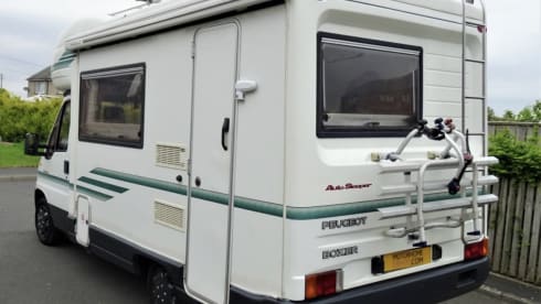 Polly – 5 berth Peugeot alcove from 1999