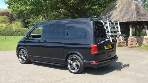 Black Beauty – Black beauty, our Vw T6 top of the range transporter 